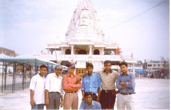 Jawed along with friends at Ambaji Temple